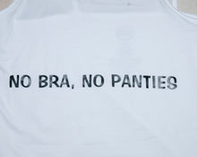 1002A No Bra No Panties